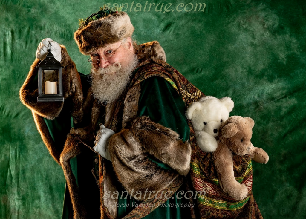 Santa True in old world Father Christmas green