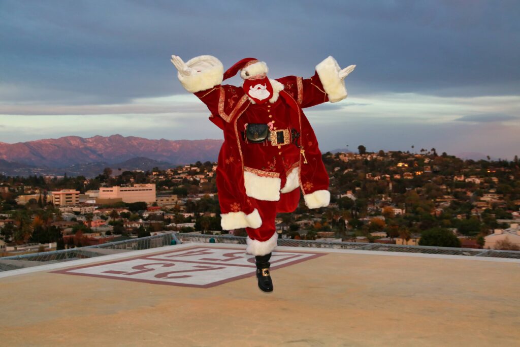 Santa True, dropping in at CHLA in 2020 with safety in place Santa True, dropping in at CHLA in 2020 with safety in place